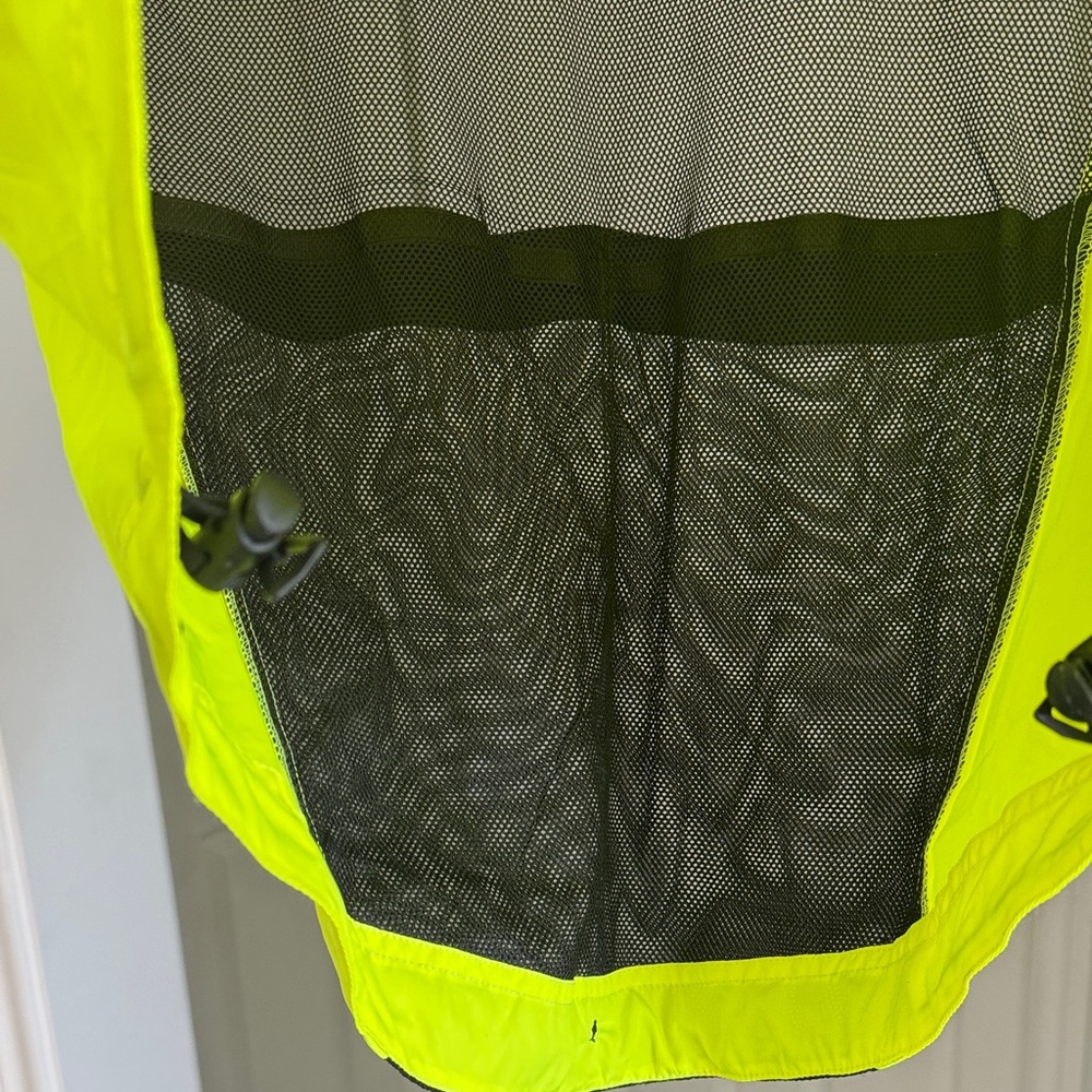Louis Garneau Neon Yellow Cycling Vest - Picture 3 of 3